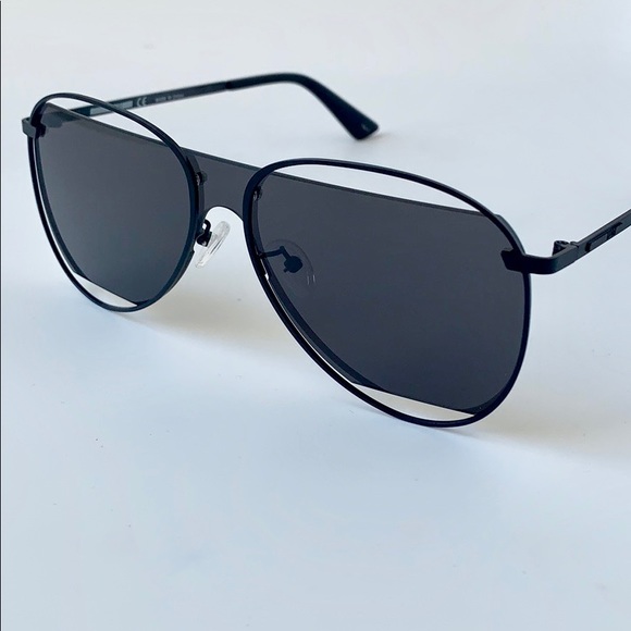 McQueen Unisex Sunglasses MQ0196S 001 Black Smoke - Picture 5 of 7